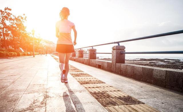 晨跑是一项, 长跑爱好者, img 晨跑是一项, 长跑爱好者, img