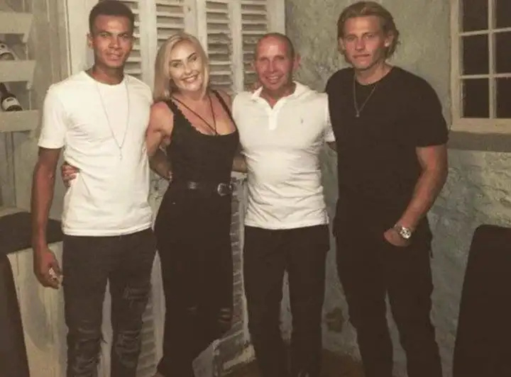 这让他会多 这让他会多