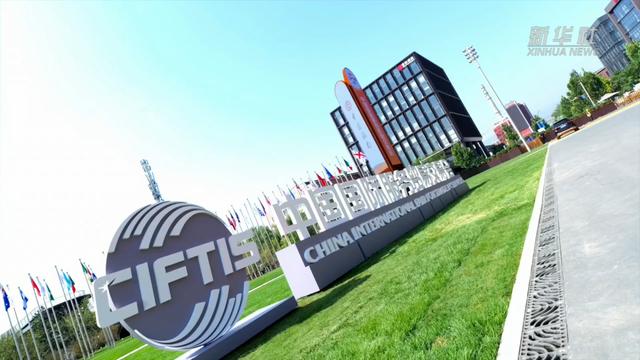 tenan, 与支持 tenan, 与支持