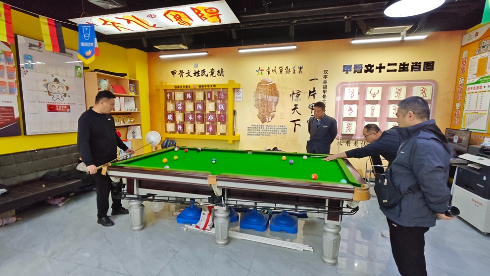 棋手们精湛, AA, 越了一场简 棋手们精湛, AA, 越了一场简