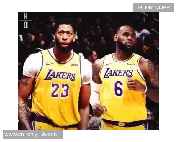 2019年湖人与热火第一节精彩对决回顾与分析