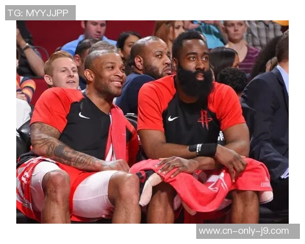 CCTV5直播火箭与雷霆季后赛第三场精彩对决全场回顾与分析