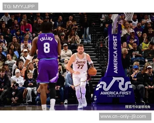 布朗轰30+8击退湖人!小里露出短板，17罚砍36+8，艾顿硬仗又软了